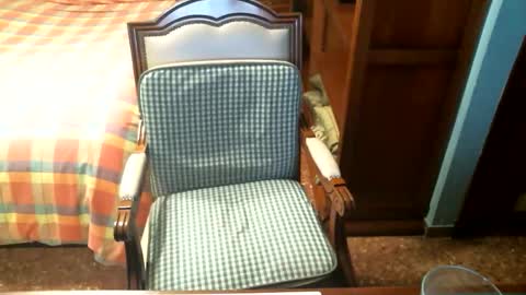 Snapshot of oscarw chatting on 04-29-26, 03:05 Oscar online show from 04-29-26, 03:05