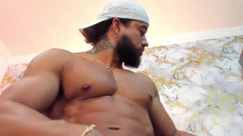 Snapshot of osher_cox chatting on 02-16-25, 11:05 osher_cox online show from 02-16-25, 11:05