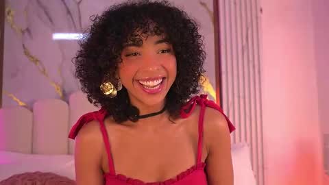 Snapshot of oshun_25 chatting on 01-08-26, 12:51 Oshun online show from 01-08-26, 12:51