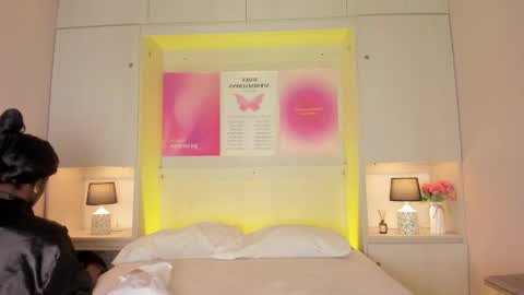 oshun_444 online show from 04-11-26, 12:09