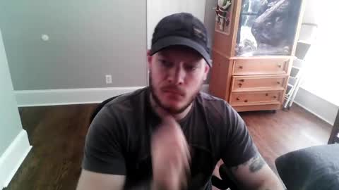 Snapshot of osiris_xxx chatting on 06-15-26, 02:19 college beef online show from 06-15-26, 02:19