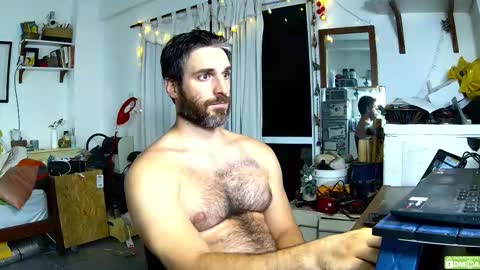 Snapshot of osito_blanco chatting on 02-13-26, 04:08 Osito Blanco online show from 02-13-26, 04:08