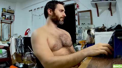 Snapshot of osito_blanco chatting on 02-17-26, 06:10 Osito Blanco online show from 02-17-26, 06:10