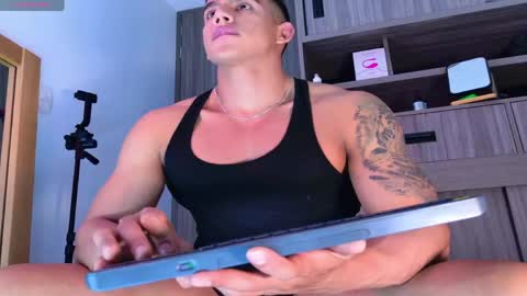 Oskar Ford NEW ACCOUNT online show from 04-21-26, 12:34