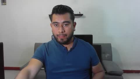 Snapshot of oskregal chatting on 11-06-25, 03:51 oskregal online show from 11-06-25, 03:51