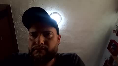 oskrsantiluna1530 online show from 11-02-25, 10:12