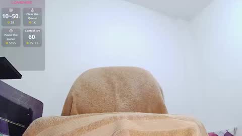 Bear Gael online show from 11-08-25, 06:18