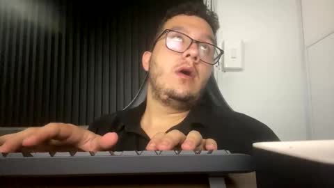 juan online show from 09-30-25, 05:12