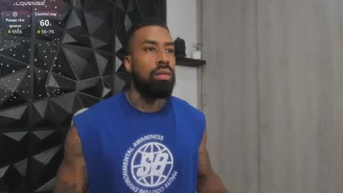 Snapshot of ostin_danielss chatting on 05-18-26, 11:21 Ostin Daniels online show from 05-18-26, 11:21