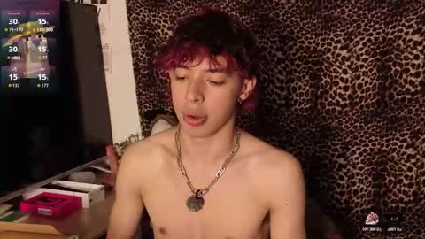 Snapshot of otter_star chatting on 02-10-26, 03:54 Princces Albert online show from 02-10-26, 03:54