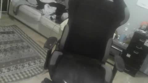 ouinnybis195625 online show from 01-30-25, 03:00