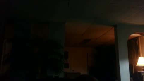 Snapshot of ouiostie chatting on 12-06-24, 11:44 Vraiment la online show from 12-06-24, 11:44