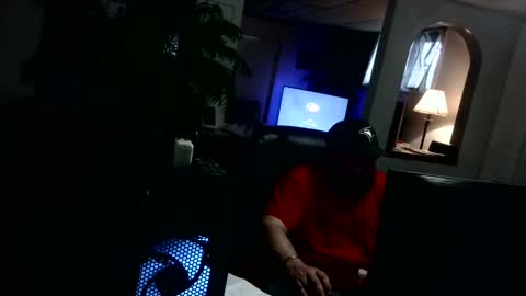 Snapshot of ouiostie chatting on 12-29-24, 04:08 Vraiment la online show from 12-29-24, 04:08