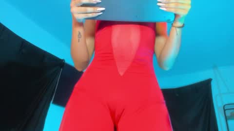 Snapshot of ounla_sweet chatting on 05-13-26, 05:49 ounla sweet online show from 05-13-26, 05:49
