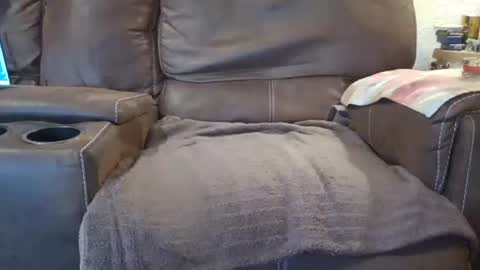 outdoorsmanmark71 online show from 03-29-26, 07:58