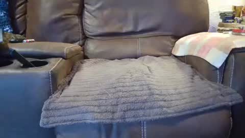 outdoorsmanmark71 online show from 04-15-26, 10:21