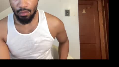Snapshot of outofhisleague_ chatting on 06-12-26, 04:39 outofhisleague_ online show from 06-12-26, 04:39