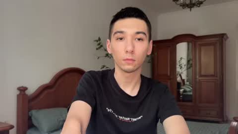 ovveroma online show from 06-24-26, 12:04