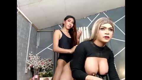 Snapshot of ovie_cunt chatting on 01-06-26, 04:54 Ovie online show from 01-06-26, 04:54