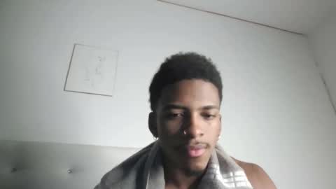 Snapshot of owen_222 chatting on 12-03-25, 07:49 Owen online show from 12-03-25, 07:49