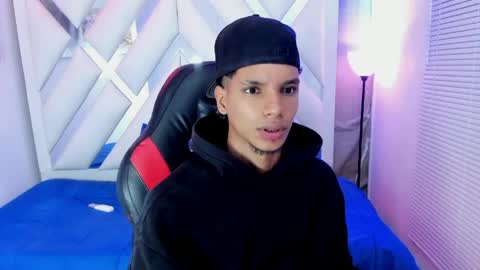 Snapshot of owen_blaze3 chatting on 05-09-26, 11:21 owen blaze online show from 05-09-26, 11:21