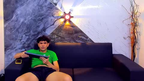 owen_mccarthy online show from 01-25-25, 03:51