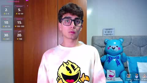 Snapshot of owenblue__ chatting on 01-17-25, 03:23 Owen Independent model online show from 01-17-25, 03:23