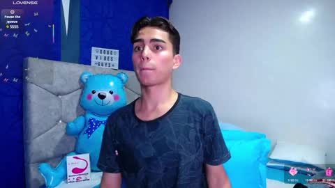 Snapshot of owenblue__ chatting on 03-04-25, 06:04 Owen Independent model online show from 03-04-25, 06:04