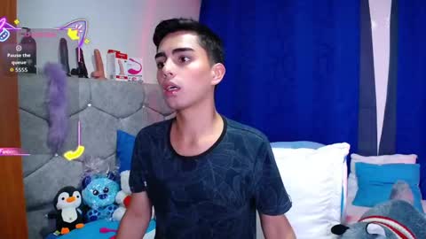 Snapshot of owenblue__ chatting on 09-24-25, 11:30 Owen Independent model online show from 09-24-25, 11:30