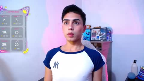 Snapshot of owenblue__ chatting on 11-17-25, 05:41 Owen Independent model online show from 11-17-25, 05:41