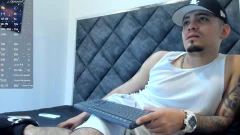 O W E N - S T O N E online show from 11-15-25, 01:18