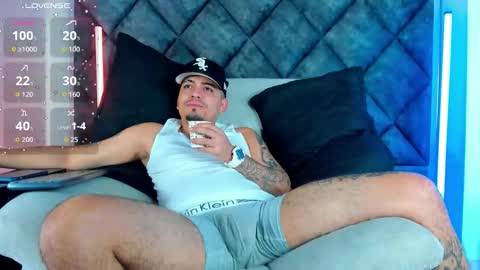 O W E N - S T O N E online show from 12-04-25, 01:53