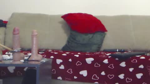 Snapshot of oxyser3nity chatting on 12-20-25, 02:24 oxyser3nity online show from 12-20-25, 02:24