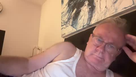 ozhairybearxxxx online show from 12-09-24, 10:32