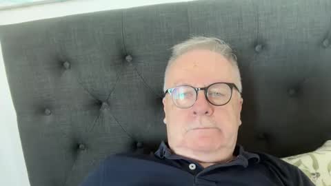 Snapshot of ozhairybearxxxx chatting on 03-29-26, 02:33 ozhairybearxxxx online show from 03-29-26, 02:33