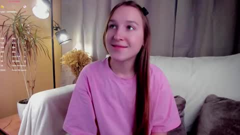 Caroline or just Lina online show from 11-11-25, 01:27