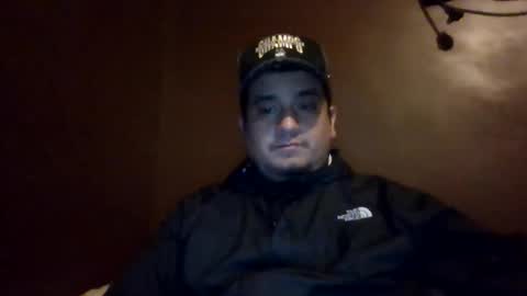 Snapshot of ozlo chatting on 12-16-25, 11:54 ozlo online show from 12-16-25, 11:54