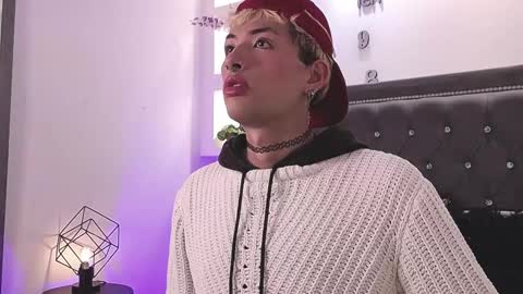 Dany Ozorio online show from 09-15-25, 04:01