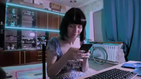 Ella online show from 07-08-26, 04:33