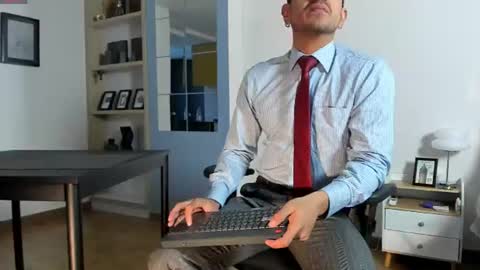 Snapshot of pablo_rincon95 chatting on 06-30-26, 11:55 pablo rincon95 online show from 06-30-26, 11:55