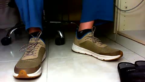 Snapshot of pablomenesssl chatting on 12-23-24, 09:29 Pablo Meness online show from 12-23-24, 09:29