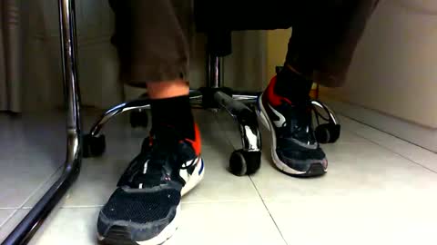 Snapshot of pablomenesssl chatting on 01-03-25, 01:58 Pablo Meness online show from 01-03-25, 01:58