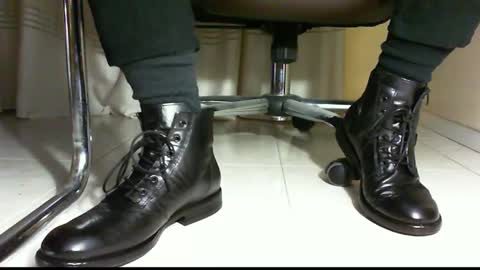 Snapshot of pablomenesssl chatting on 01-07-25, 07:06 Pablo Meness online show from 01-07-25, 07:06