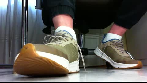 Snapshot of pablomenesssl chatting on 01-12-25, 01:16 Pablo Meness online show from 01-12-25, 01:16