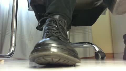 Snapshot of pablomenesssl chatting on 01-18-25, 12:47 Pablo Meness online show from 01-18-25, 12:47