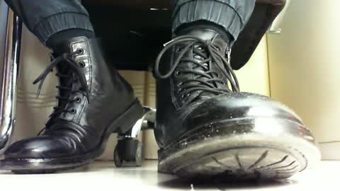 Snapshot of pablomenesssl chatting on 01-21-25, 05:41 Pablo Meness online show from 01-21-25, 05:41