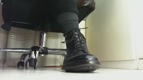 Snapshot of pablomenesssl chatting on 01-25-25, 09:25 Pablo Meness online show from 01-25-25, 09:25