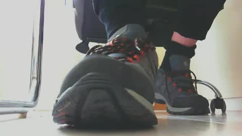 Snapshot of pablomenesssl chatting on 02-21-25, 11:55 Pablo Meness online show from 02-21-25, 11:55