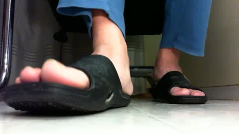 Snapshot of pablomenesssl chatting on 02-23-25, 11:58 Pablo Meness online show from 02-23-25, 11:58