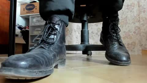 Snapshot of pablomenesssl chatting on 01-13-26, 12:32 Pablo Meness online show from 01-13-26, 12:32